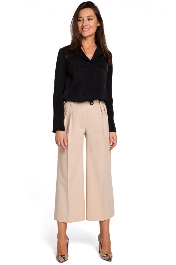 Women trousers model 130478